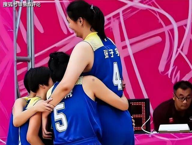 我把美女日出水
